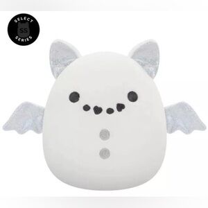 Nwt Emily 12" Squishmallow ☃️ 🦇 Bat Select series